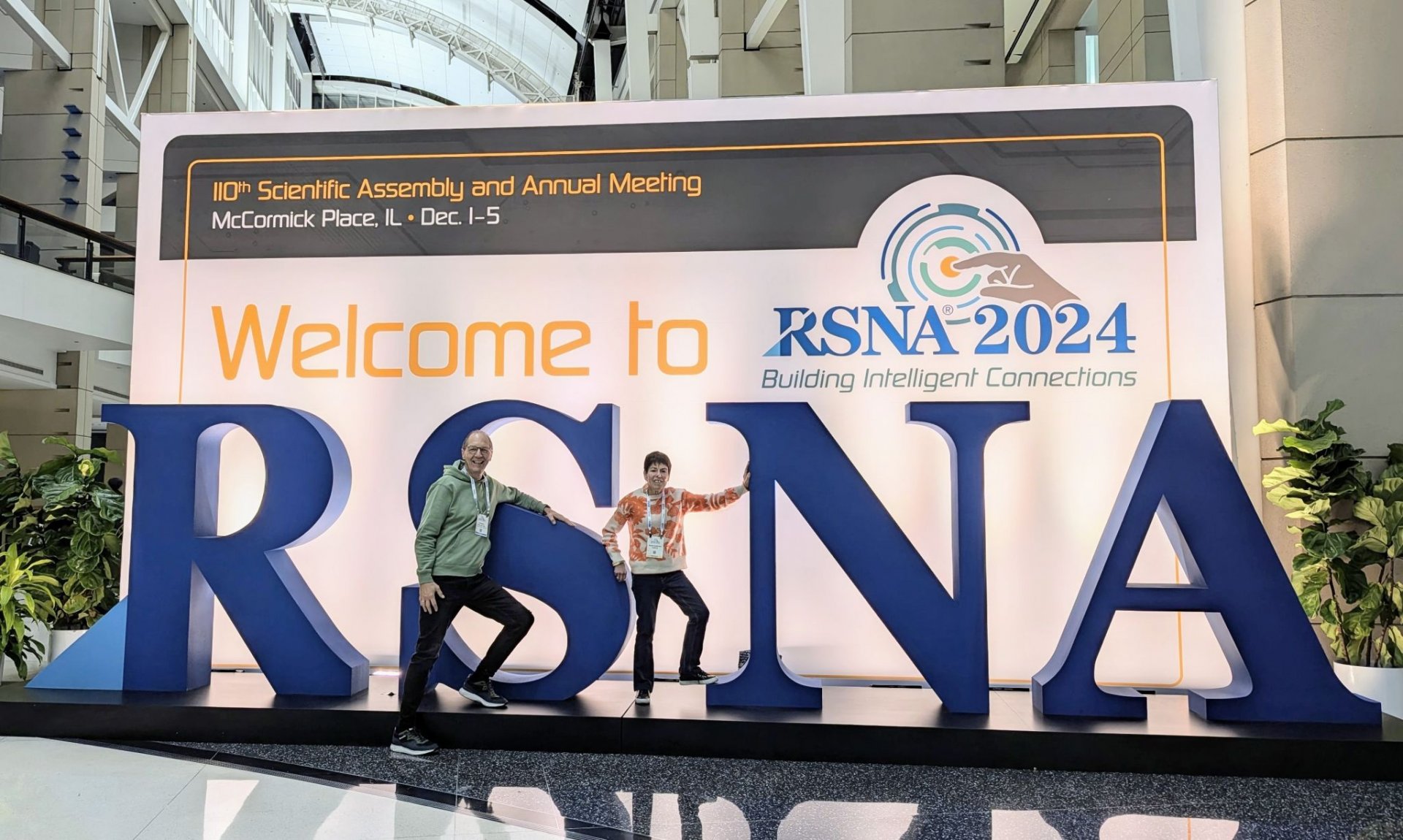 dr.-moller-und-dr.-taboue-auf-den-rsna